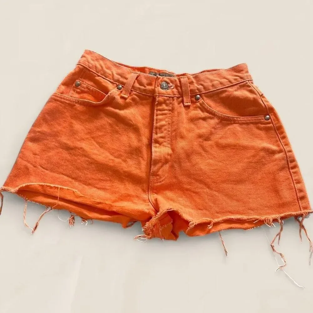 Levi’s 900 series vintage orange Jean cut off shorts | 25”